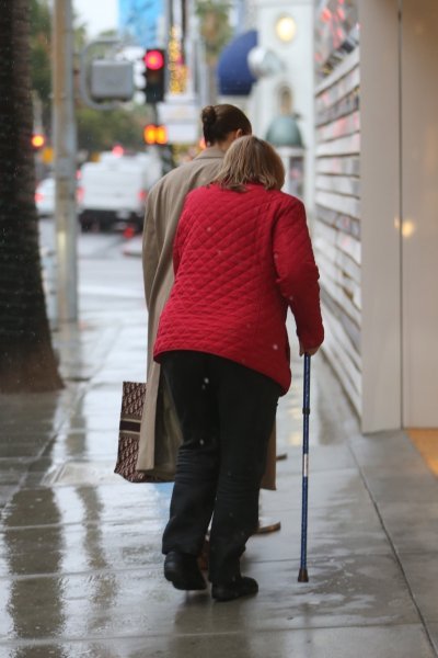 Jennifer Lopez s mamom u shoppingu