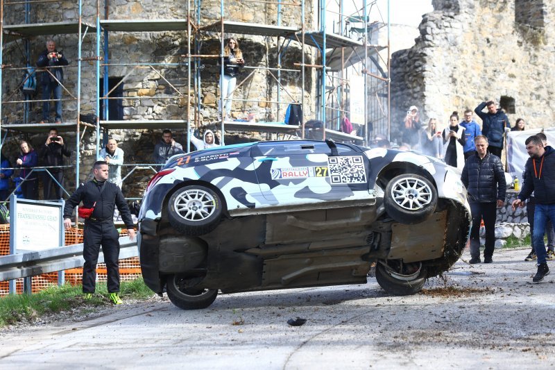 Prevrtanje automobila na utrci Cro Race