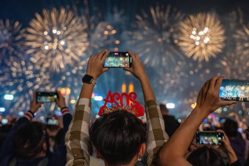 Spektakularni vatrometi i u Hong Kongu