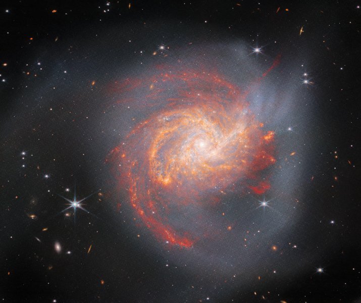 NGC 3256 - Sudar dvije galaksije koji se dogodio prije 500 milijuna godina
