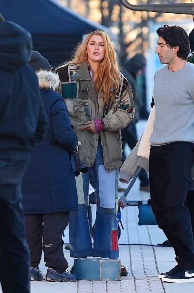 Blake Lively na setu filma 'It Ends with Us'