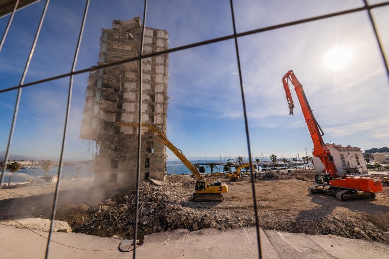 Nastavak rušenja hotela Marjan u Splitu