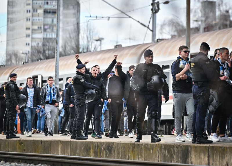 Navijačka skupina Armada stigla na derbi Dinamo - Rijeka