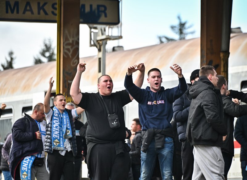 Navijačka skupina Armada stigla na derbi Dinamo - Rijeka