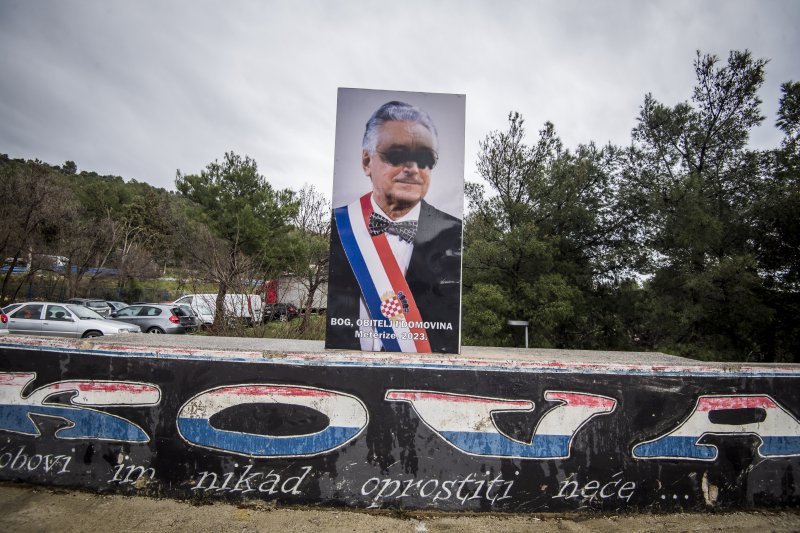 Nepoznati počinitelji išarali sliku Franje Tuđmana u šibenskom naselju Meterize