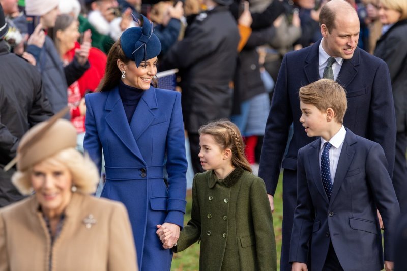 Kate Middleton s princem Williamom i djecom