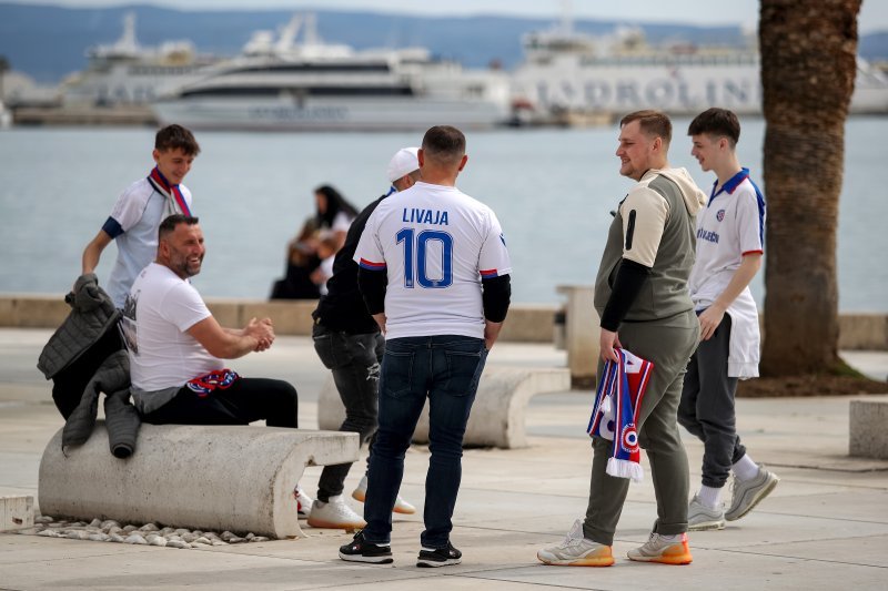 Hajdukovi navijači u Splitu uoči utakmice polufinala Kupa