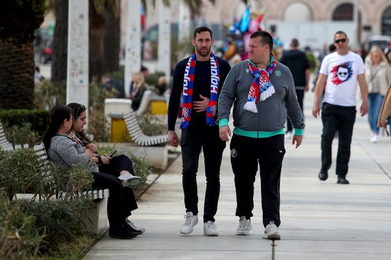 Hajdukovi navijači u Splitu uoči utakmice polufinala Kupa