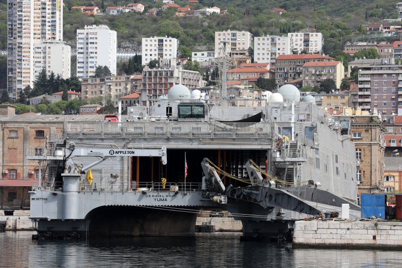 USNS Yuma u Rijeci