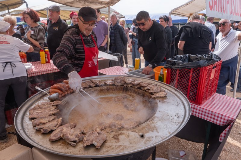 Održan je tradicionalni benkovački sajam