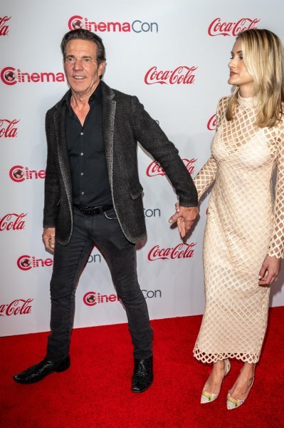 Dennis Quaid i Laura Savoie