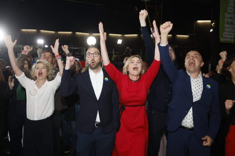 Ivana Kekin, Tomislav Tomašević, Sandra Benčić i Gordan Bosanac u stožeru Možemo