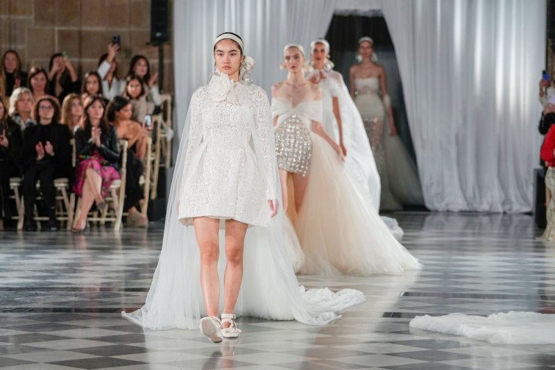 Giambatista Valli - Barcelona Bridal Fashion Week