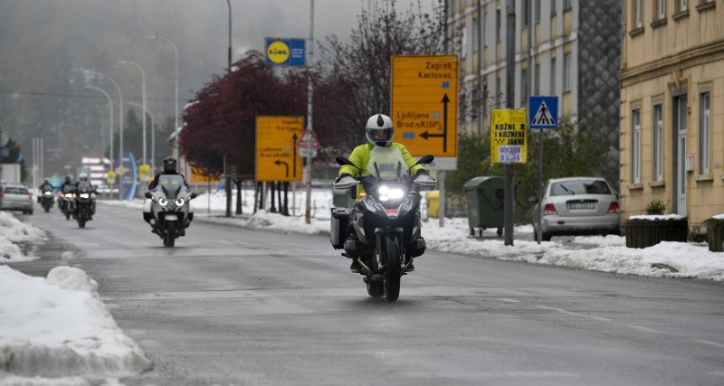 Gorski kotar zabijelio je snijeg