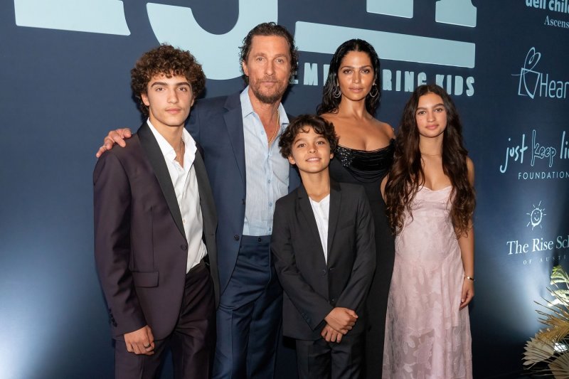 Matthew McConaughey i Camila Alves s djecom