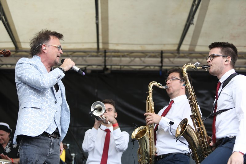 Gibonni i Martin Kosovec održali koncert u Maksimiru