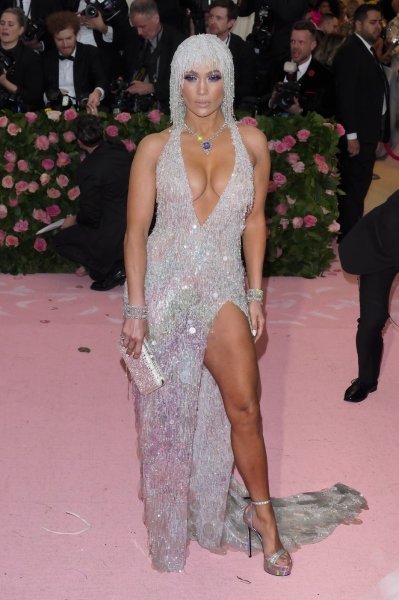 Jennifer Lopez 2019. u Versaceu