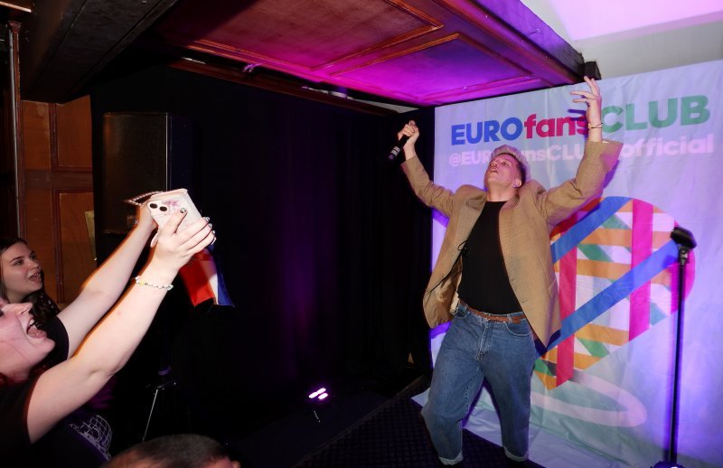 Baby Lasagna na koncertu uoči finala Eurosonga