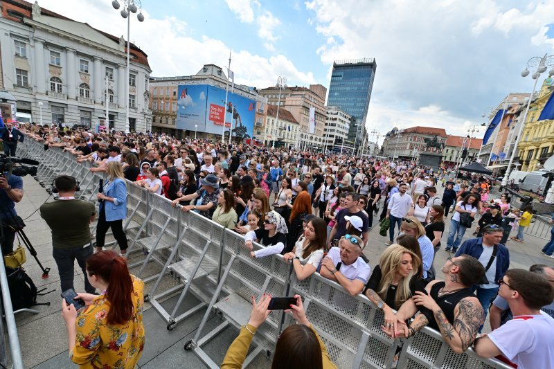 Doček Baby Lasagne na Trgu