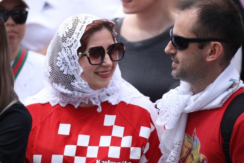 Doček Baby Lasagne na Trgu