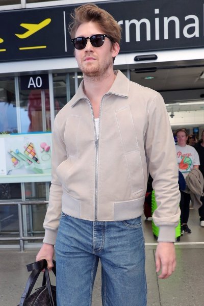 Joe Alwyn