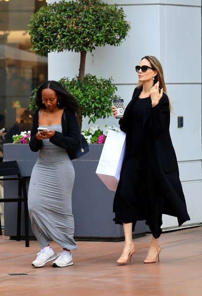Angelina Jolie s kćeri Zaharom