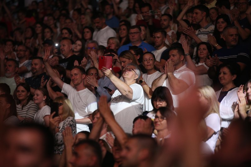 Koncert Progledaj srcem