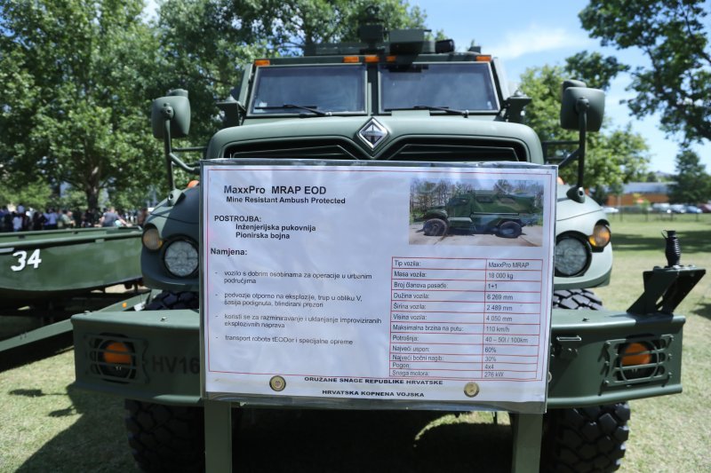 Pokazne vježbe sposobnosti Hrvatske vojske i policije povodom Dana državnosti i Dana vojske