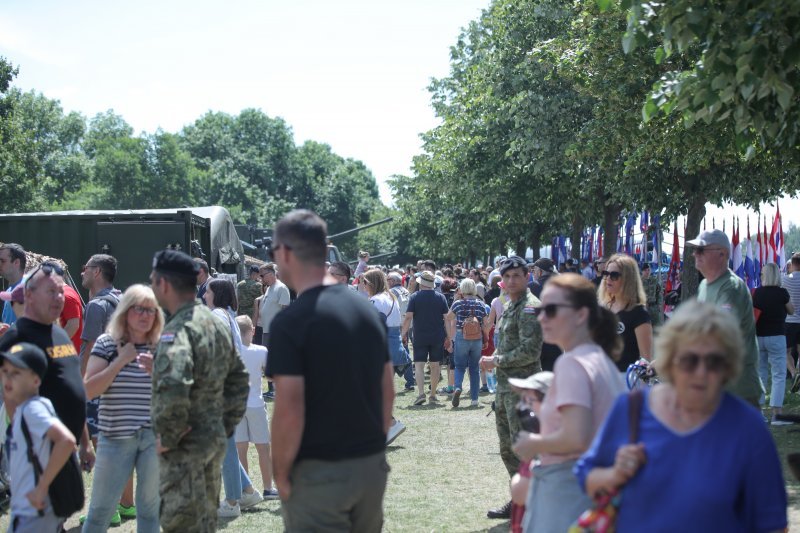Pokazne vježbe sposobnosti Hrvatske vojske i policije povodom Dana državnosti i Dana vojske