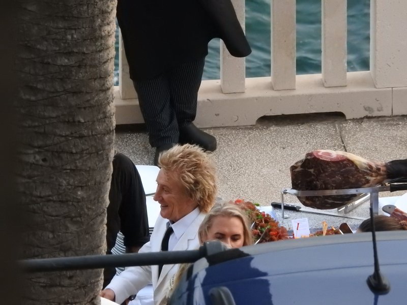 Rod Stewart s Penny Lancaster i Rachel Hunter