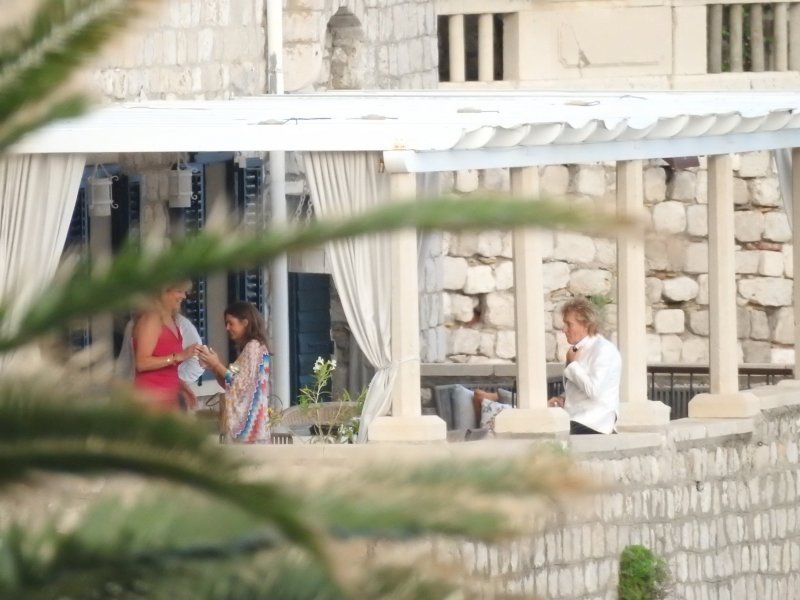 Rod Stewart s Penny Lancaster i Rachel Hunter