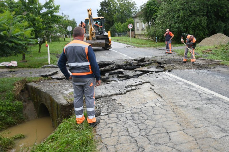 Poplave u Rašenici