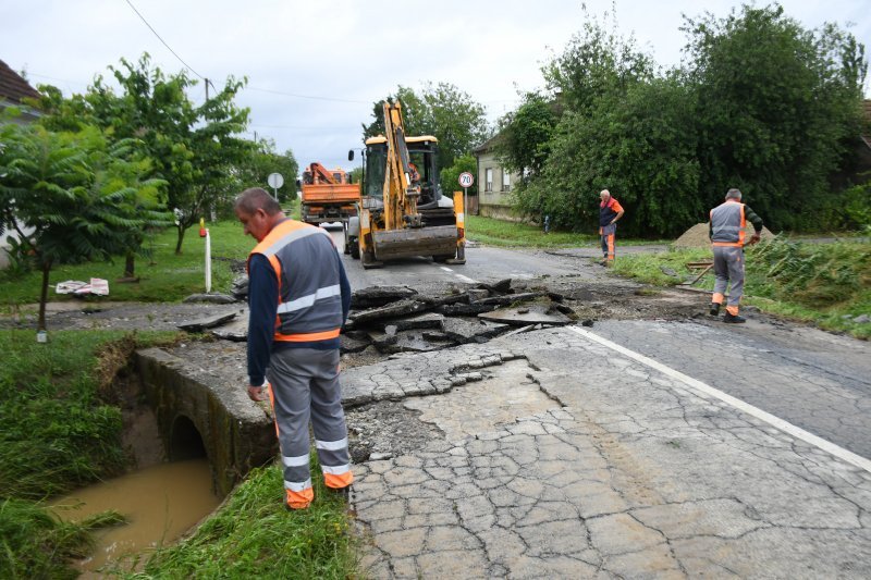 Poplave u Rašenici