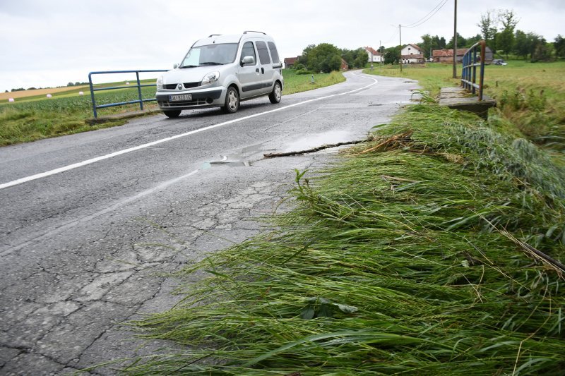 Poplave u Rašenici