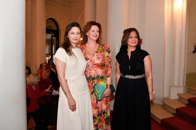 Jadranka Đokic, Nina Violić