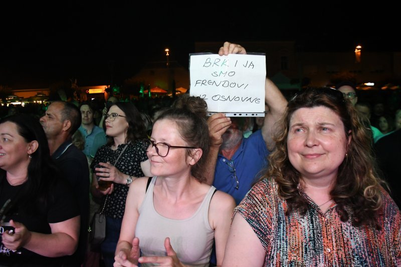 Gibonni održao koncert u Križevcima u sklopu Spravišća
