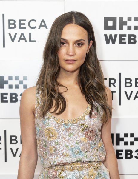 Alicia Vikander