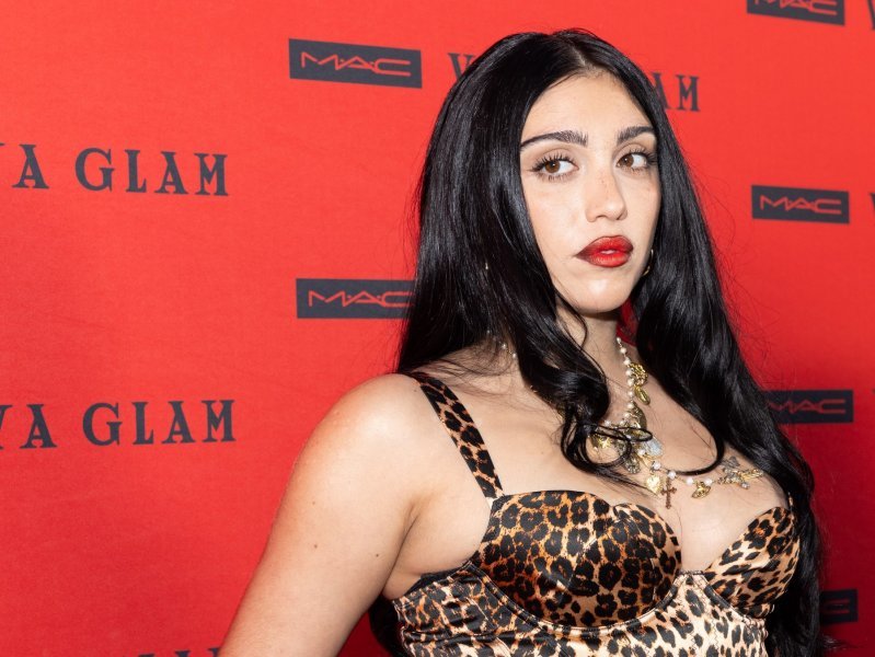 Lourdes Leon