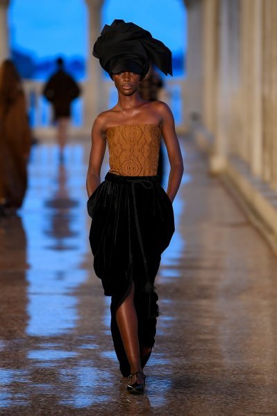 Max Mara Cruise 2025