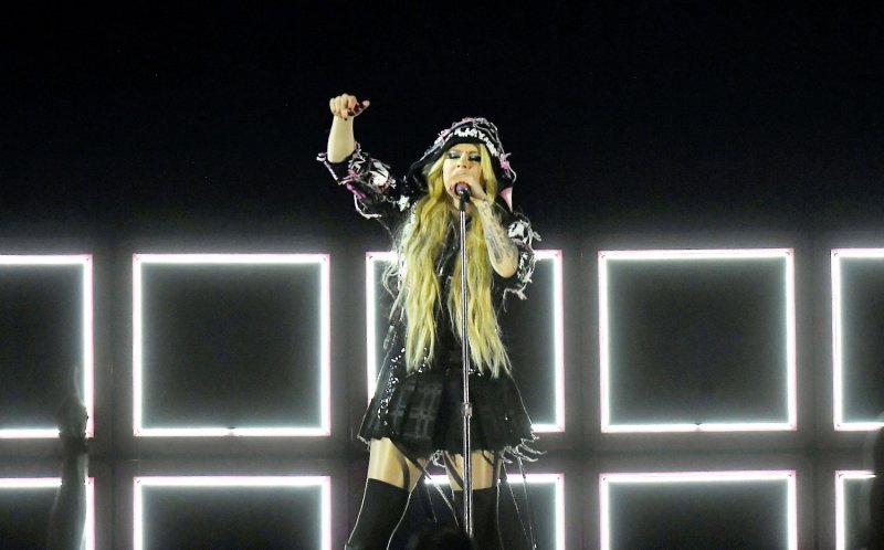 Avril Lavigne nastupila u Puli