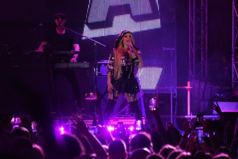 Avril Lavigne nastupila u Puli