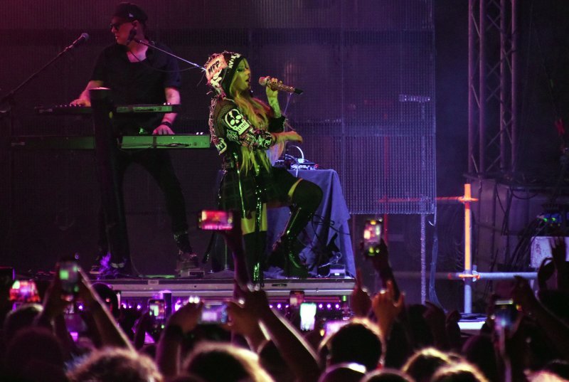 Avril Lavigne nastupila u Puli