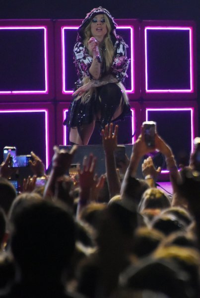 Avril Lavigne nastupila u Puli