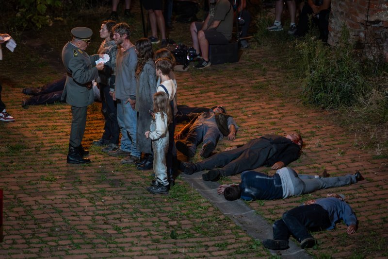 Armand Assante na setu filma 260 dana