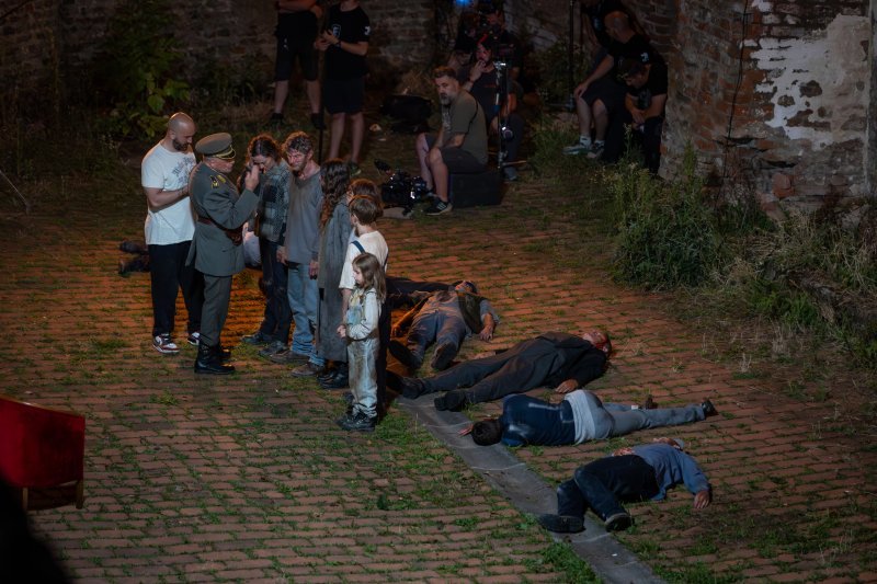 Armand Assante na setu filma 260 dana