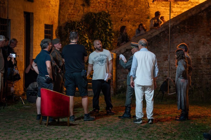 Armand Assante na setu filma 260 dana