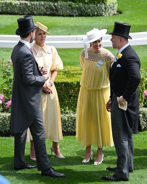 Zara Tindall, Mike Tindall