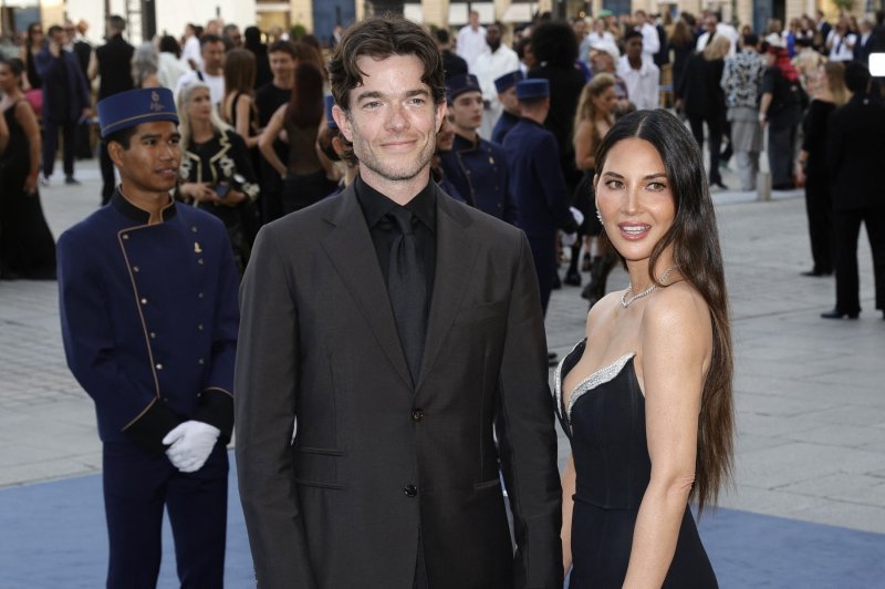 John Mulaney i Olivia Munn