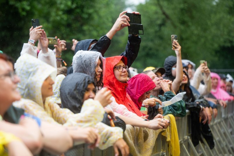 Nastup Keanu Reevesa na 16. INmusic festivalu