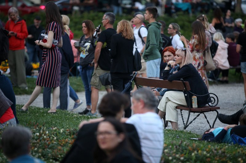 Olujno nevrijeme prekinulo koncert Damira Urbana